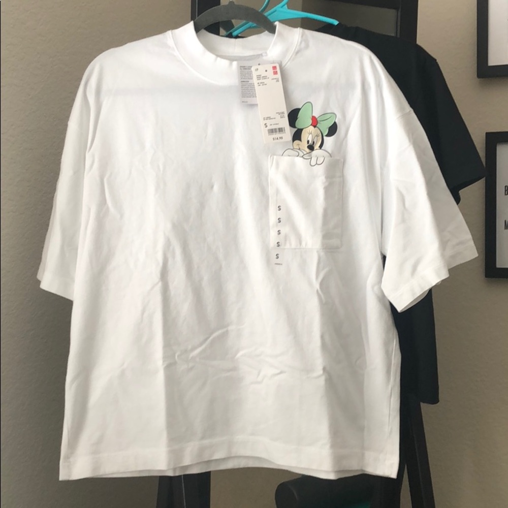 Minnie Ambush Short Sleeve Women Small BRAND NEW